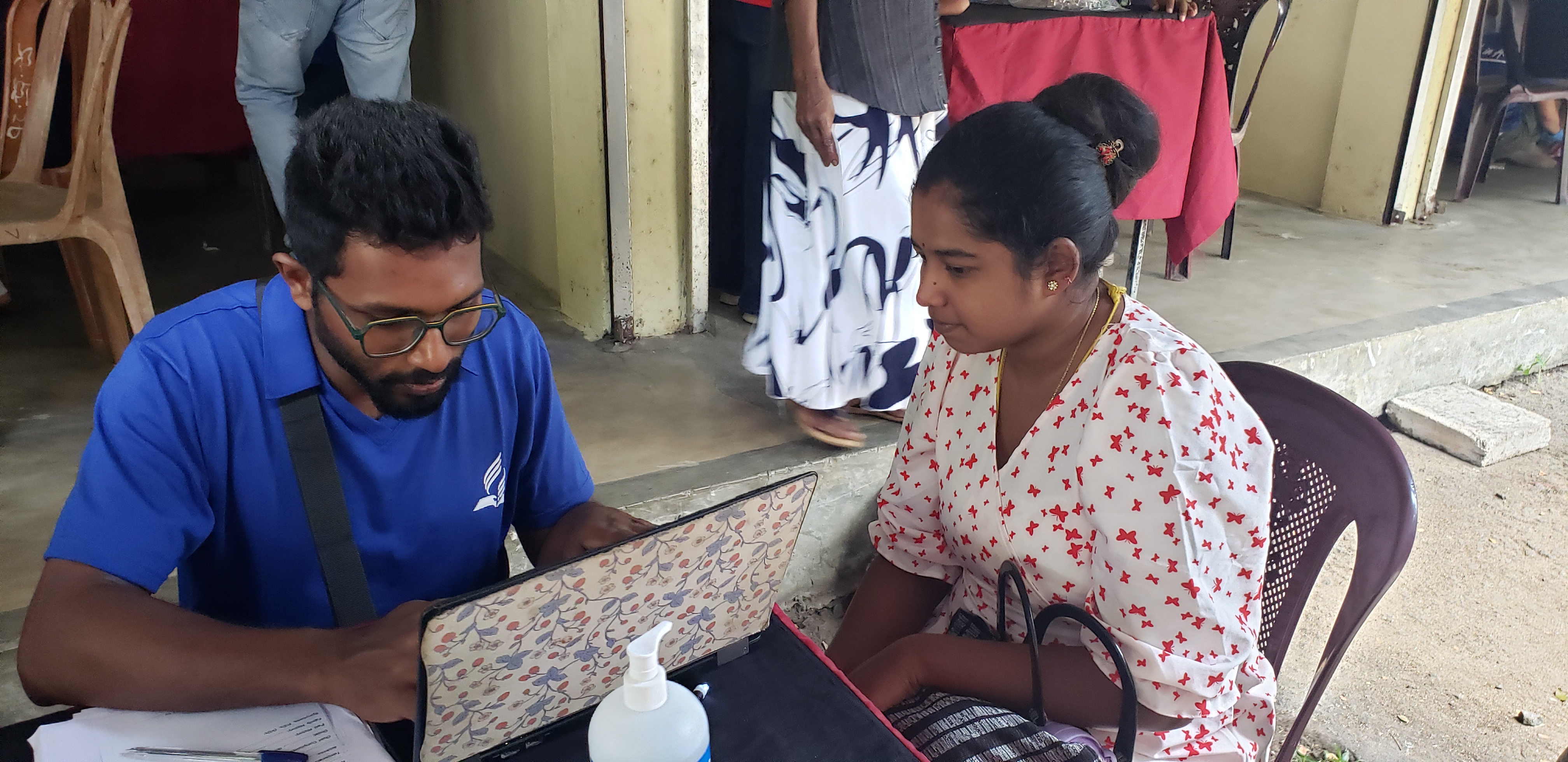 FAITH IN ACTION: Lakpahana College Volunteers Bring Free Medical Care to Kanda Junction
